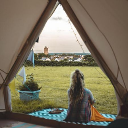 Trevena Cross Glamping & Camping Helston Eksteriør billede