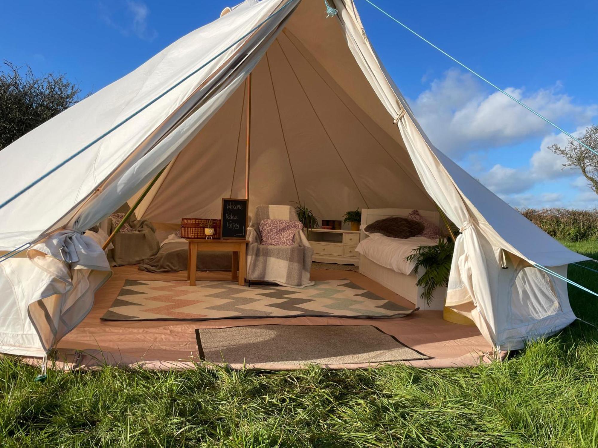 Trevena Cross Glamping & Camping Helston Eksteriør billede