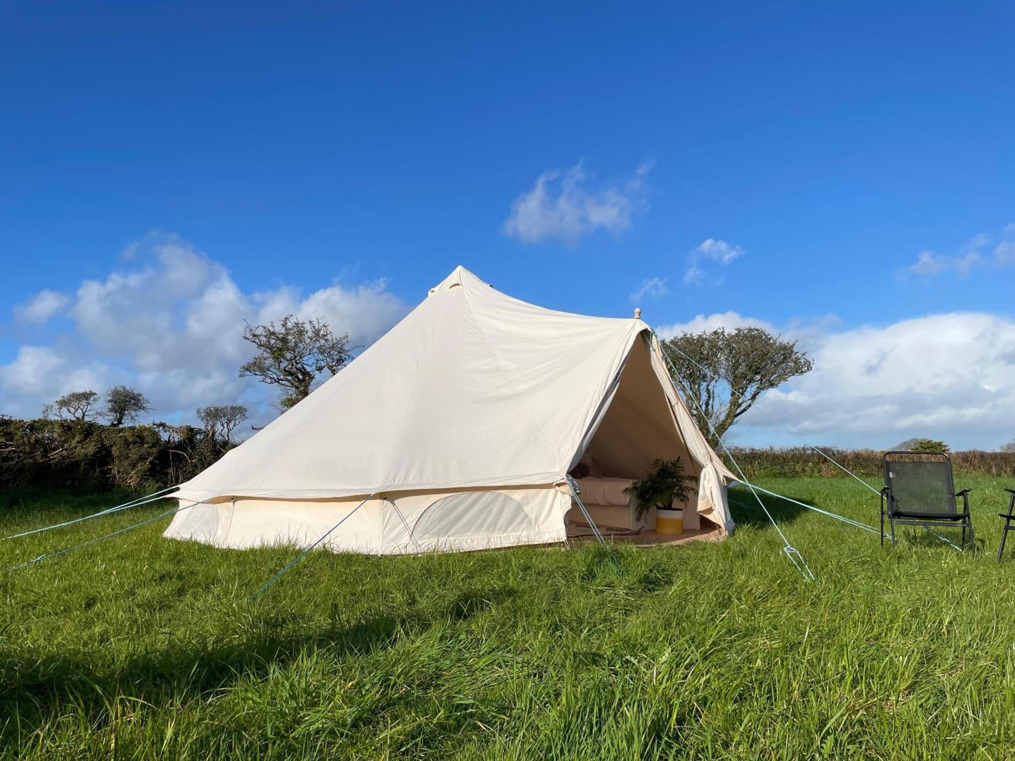 Trevena Cross Glamping & Camping Helston Eksteriør billede