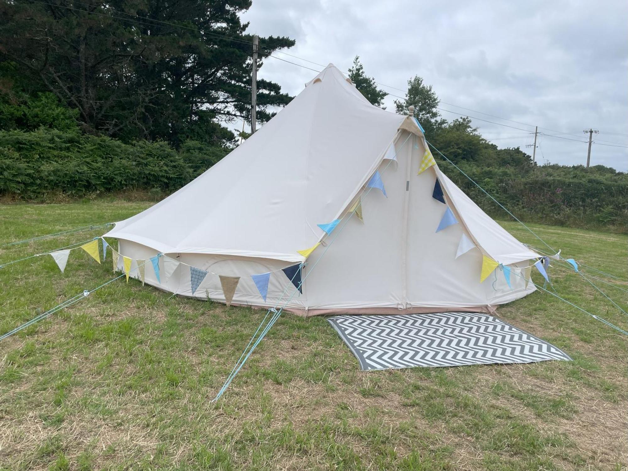 Trevena Cross Glamping & Camping Helston Eksteriør billede