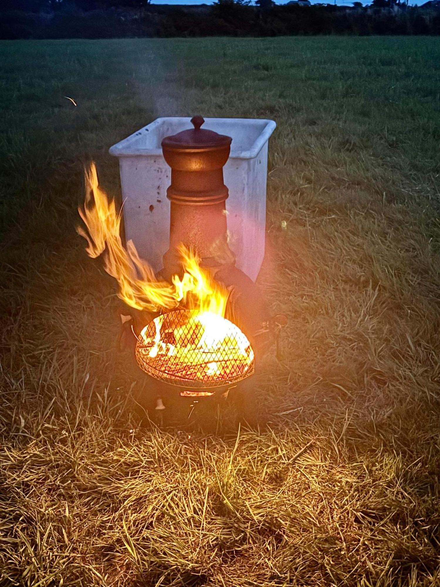 Trevena Cross Glamping & Camping Helston Eksteriør billede